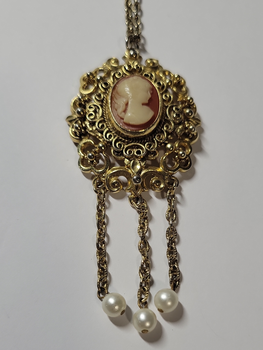 Gold-Tone Cameo Pendant Necklace with Cream Beads
